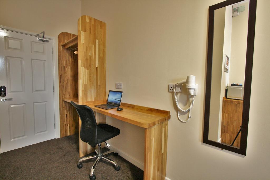 Central Hotel Gloucester By Roomsbooked Δωμάτιο φωτογραφία
